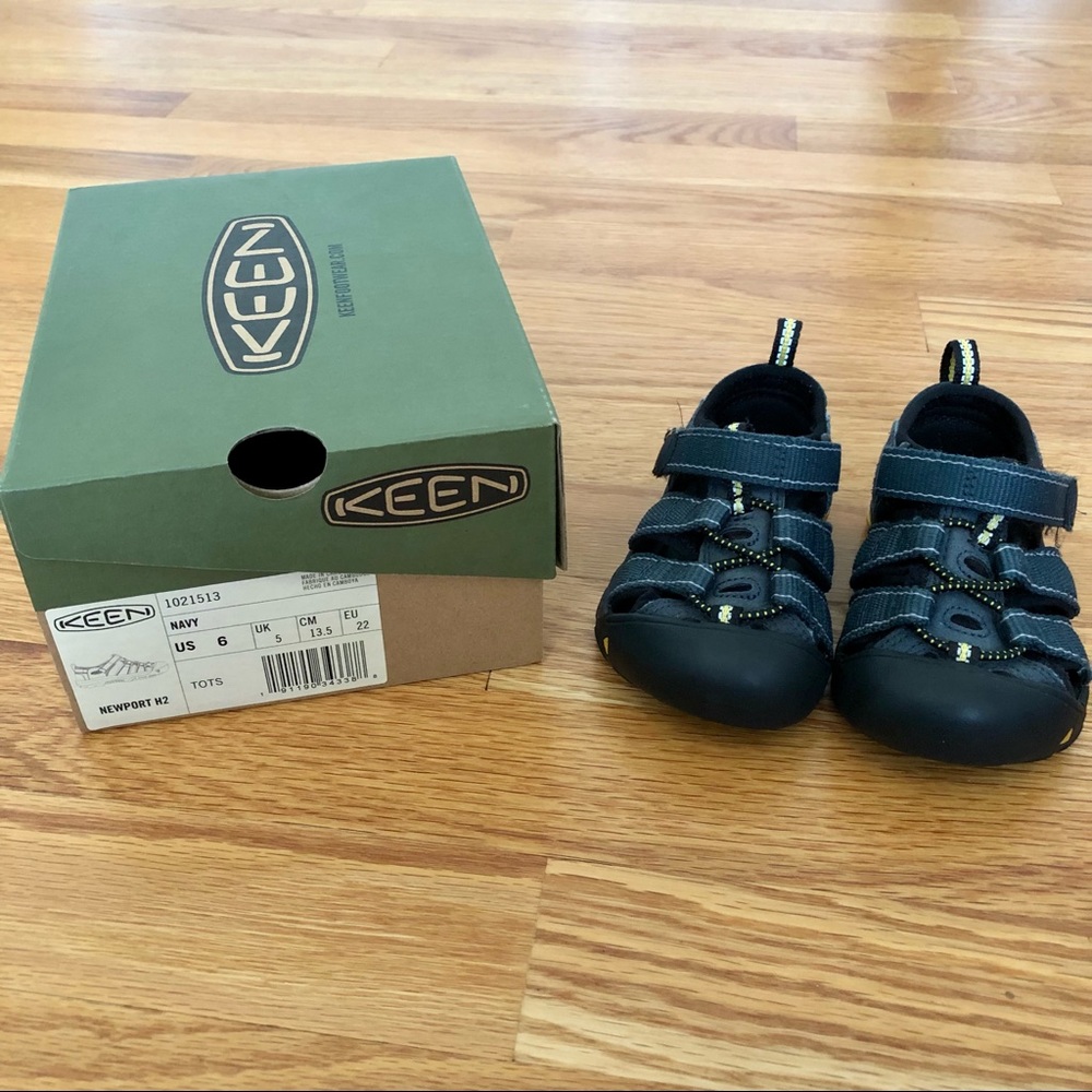 KEEN Kids Newport H2 (Toddler) Size 6 Blue